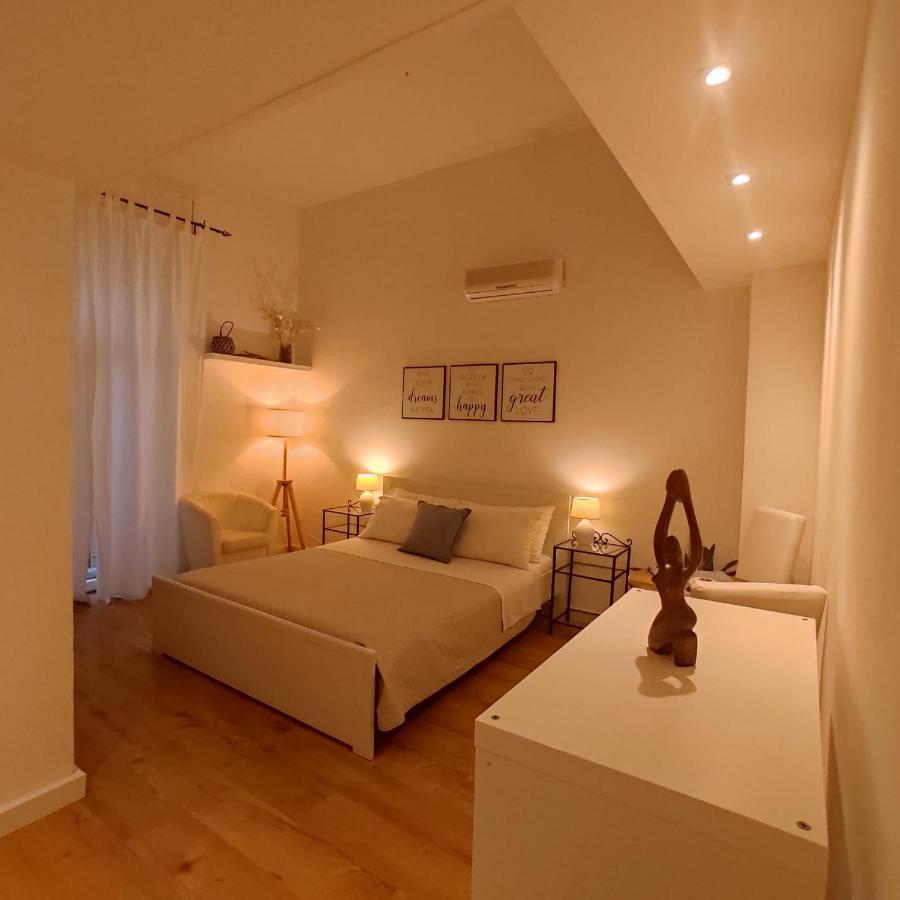 Living Cagliari Panzió Kültér fotó